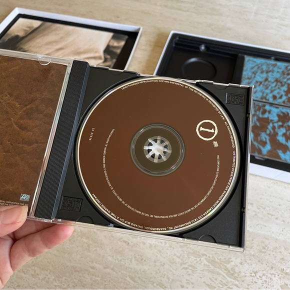 Vintage Woodstock CD Collection - Brown and Orange - Picture 6 of 16